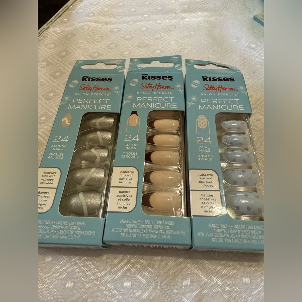 Press on nails